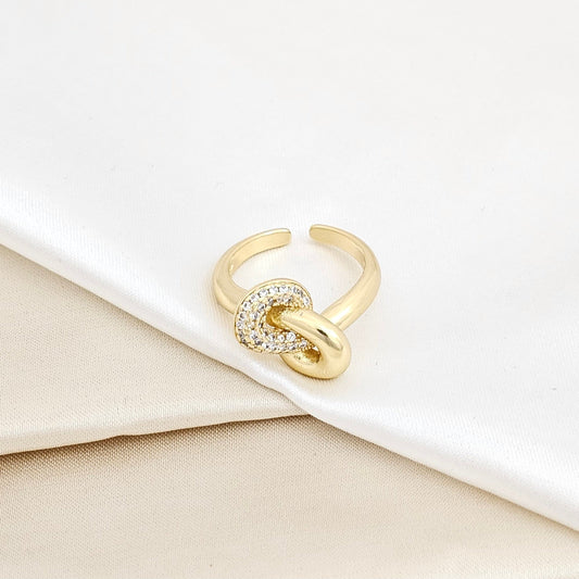 ANILLO NUDO ELEGANTE CON CIRCONES DORADO RF K5684