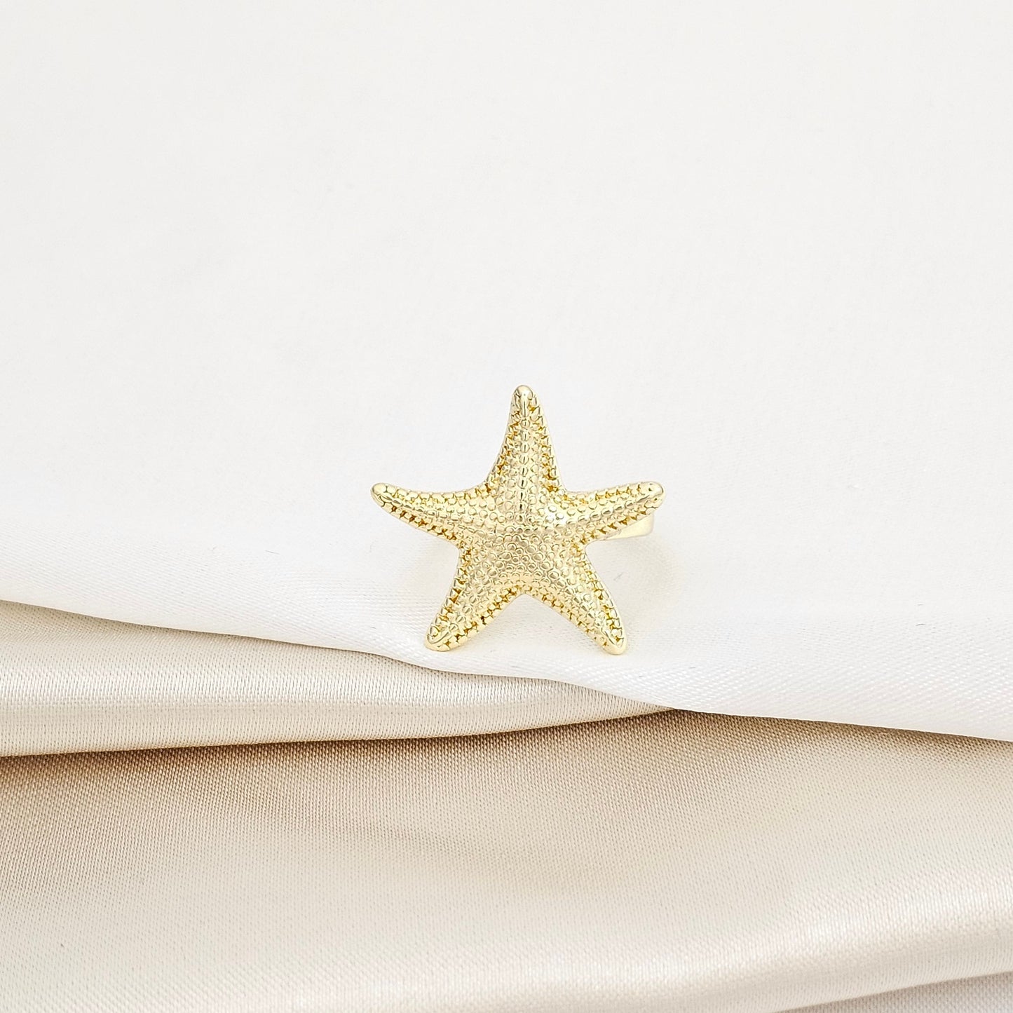 ANILLO ESTRELLA DE MAR DORADO RF K5782