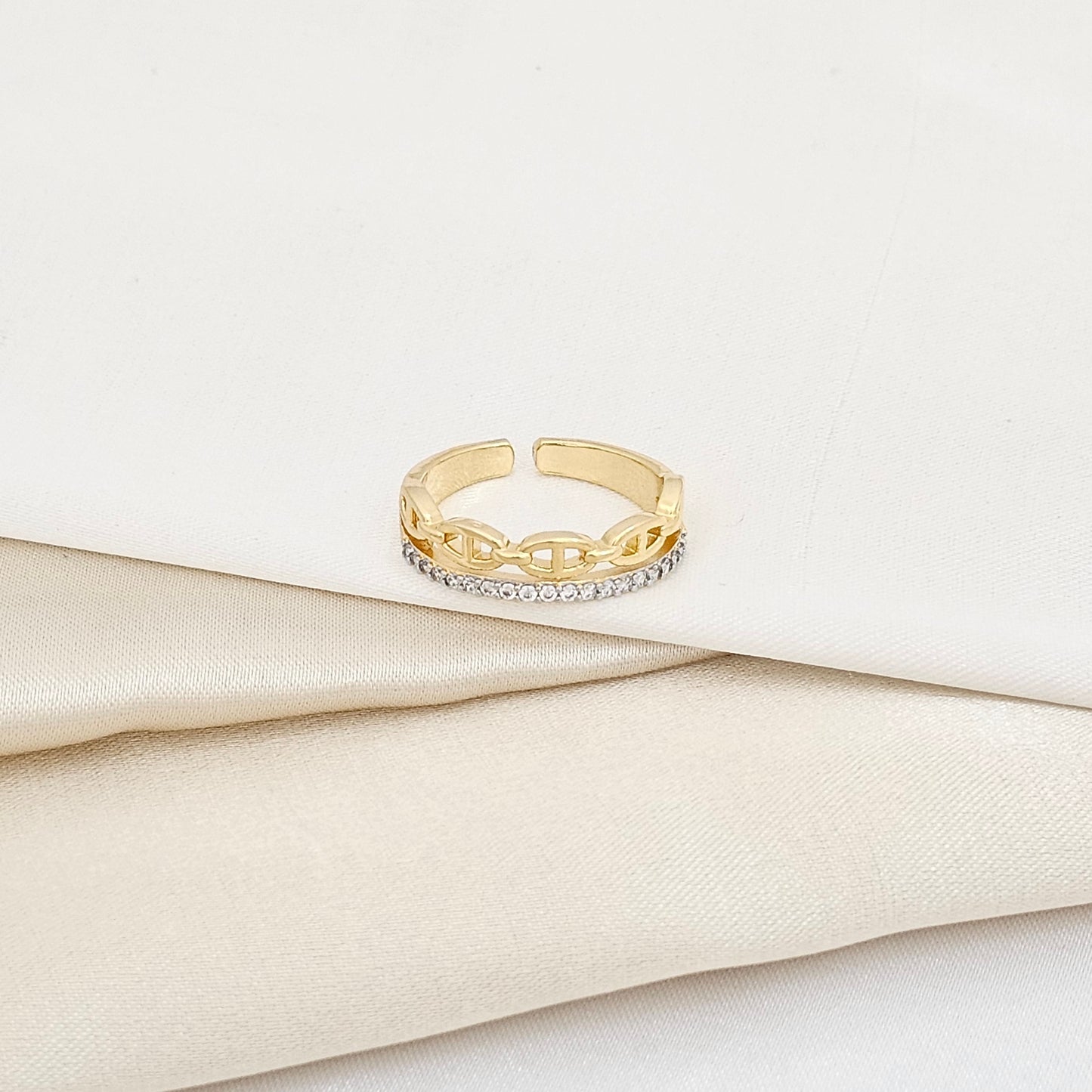 ANILLO CADENA DORADO CON CIRCONES PLATEADOS RF K5925