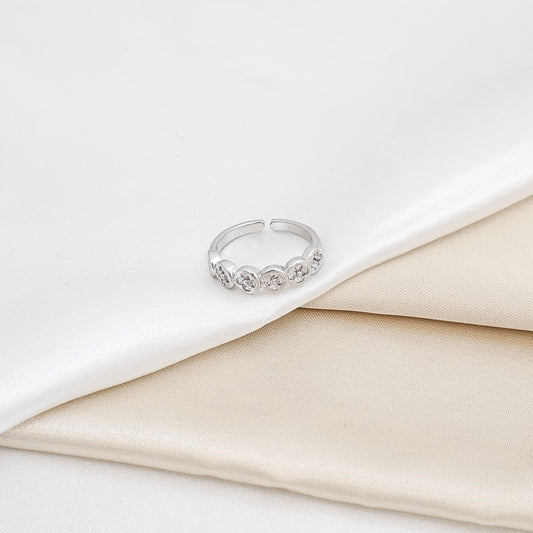 ANILLO MINI TREBOL CON CIRCONES PLATEADO RF K6304