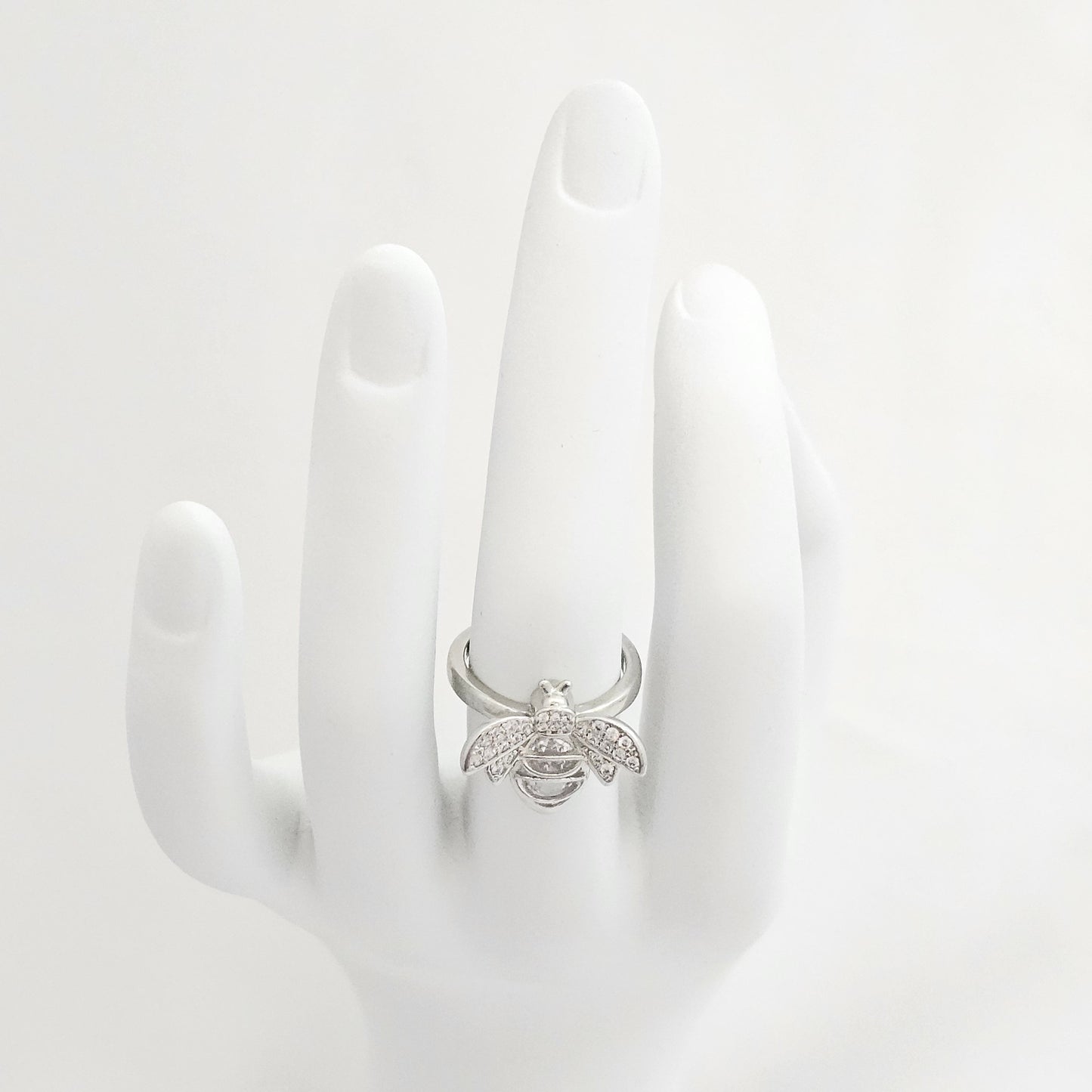 ANILLO ABEJA PEQUEÑA CIRCONES PLATEADO RF K6519