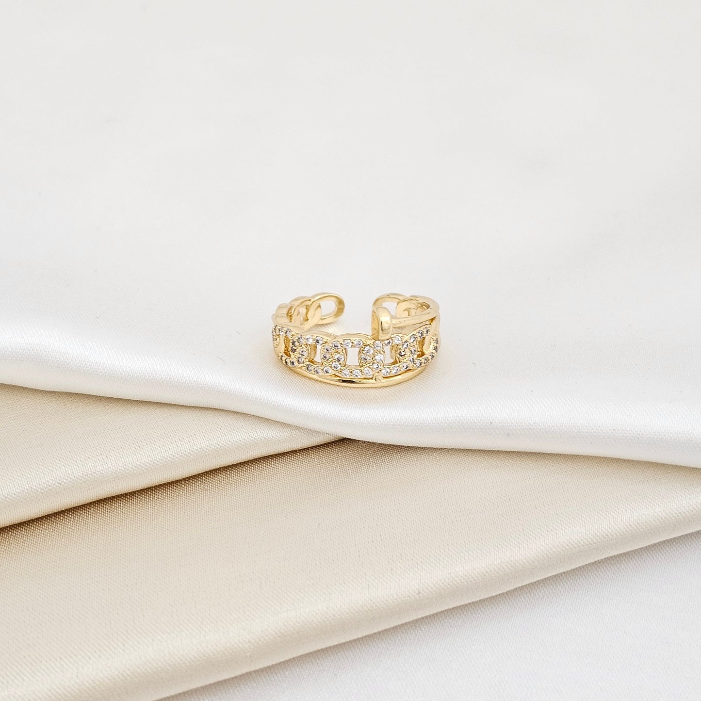 ANILLO CUBANO LISO Y CON CIRCONES DORADO RF K6992