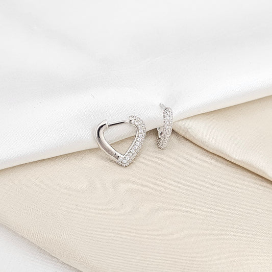 CANDONGA CORAZON PEQUEÑO CIRCONES PLATEADO RF K6604