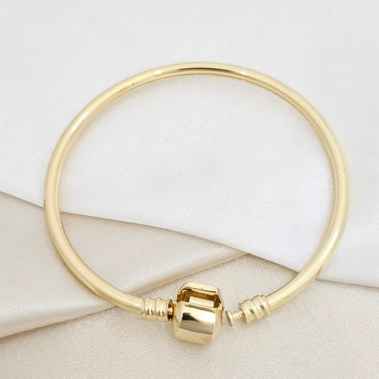 BRAZALETE LISO PARA CHARM CON BROCHE DORADO RF K7170