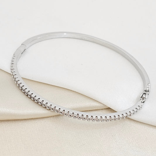 BRAZALETE LISO PLATEADO CON CIRCONES CRISTAL RF K7173