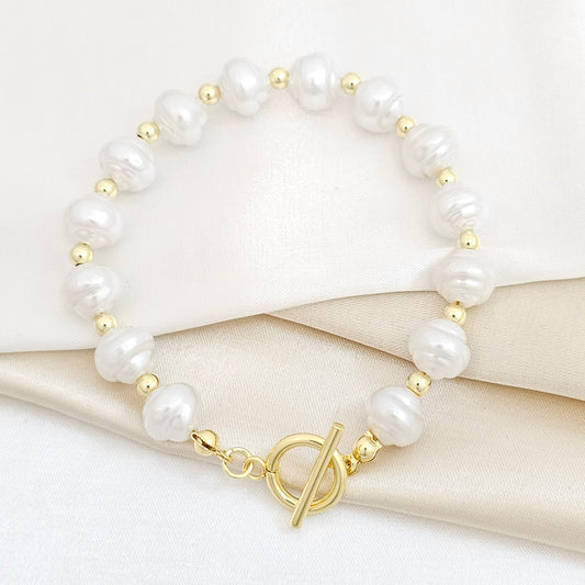 PULSERA PERLAS DE CARACOL CON BALINES DORADO RF K5738
