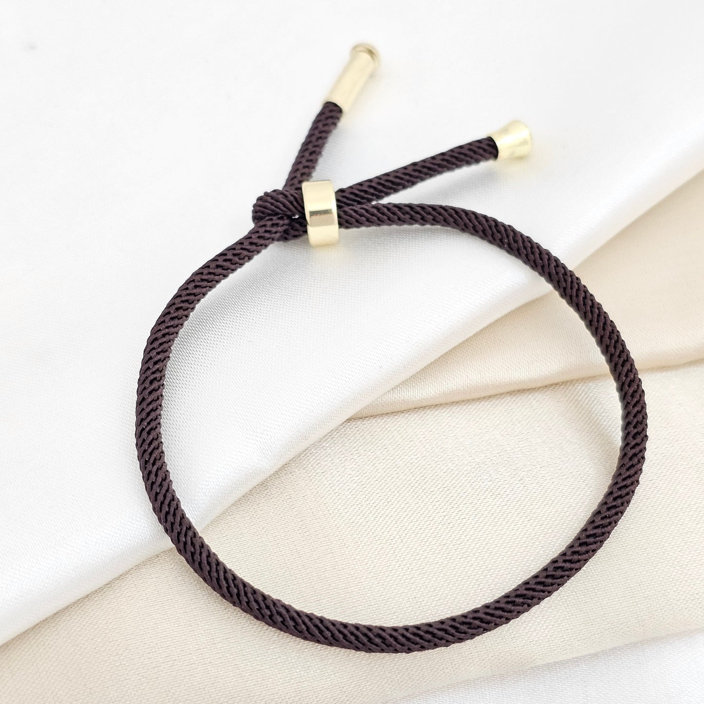 PULSERA BROCHE DORADO CORDON CAFÉ NEGRO RF K6401