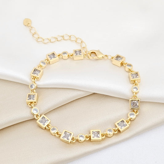 PULSERA CIRCONES CUADRADOS Y REDONDOS DORADO RF K6987