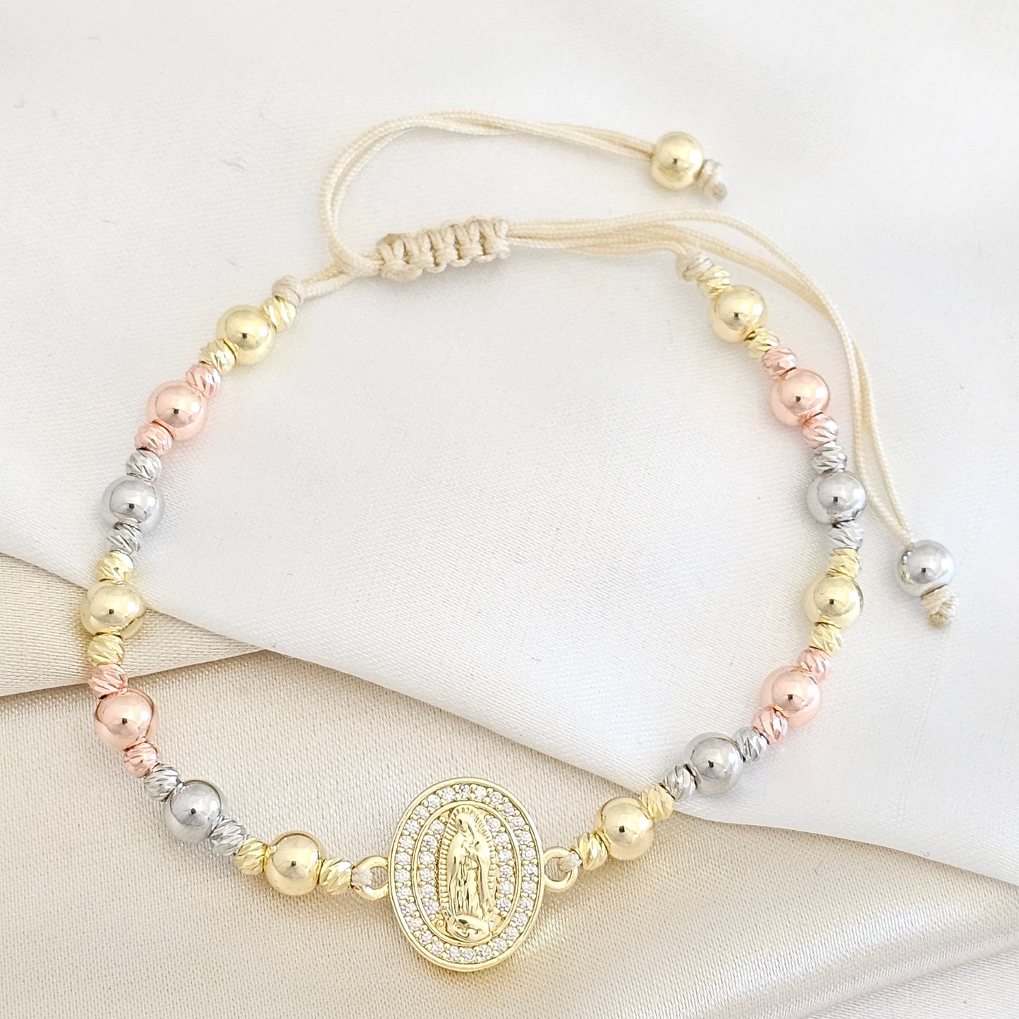 PULSERA BALINES N5 TRES TONOS DIJE VIRGEN GUADALUPE RF K7714