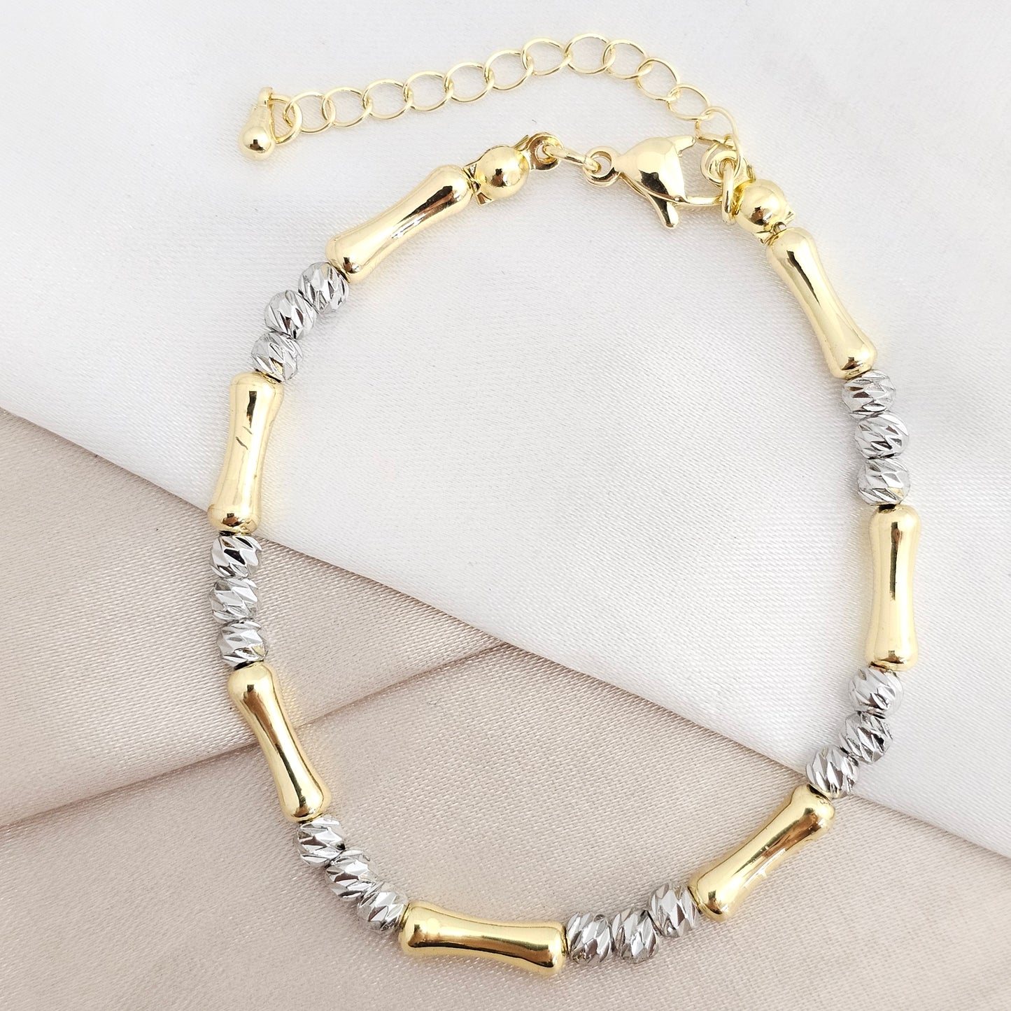 PULSERA BARILL DORADO CON BALINES ITALY PLATEADO RF K8070