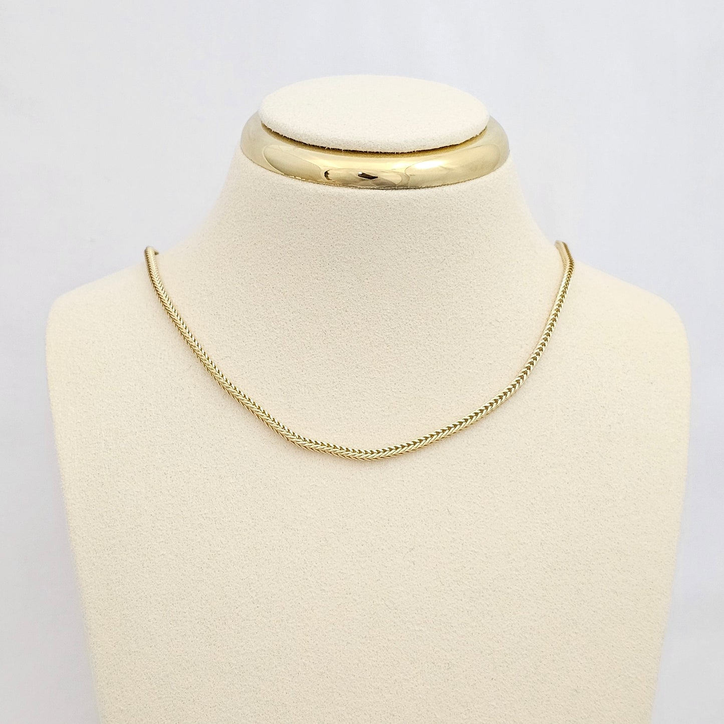 CADENA ENLAZADA CUADRADA DORADO RF K6748