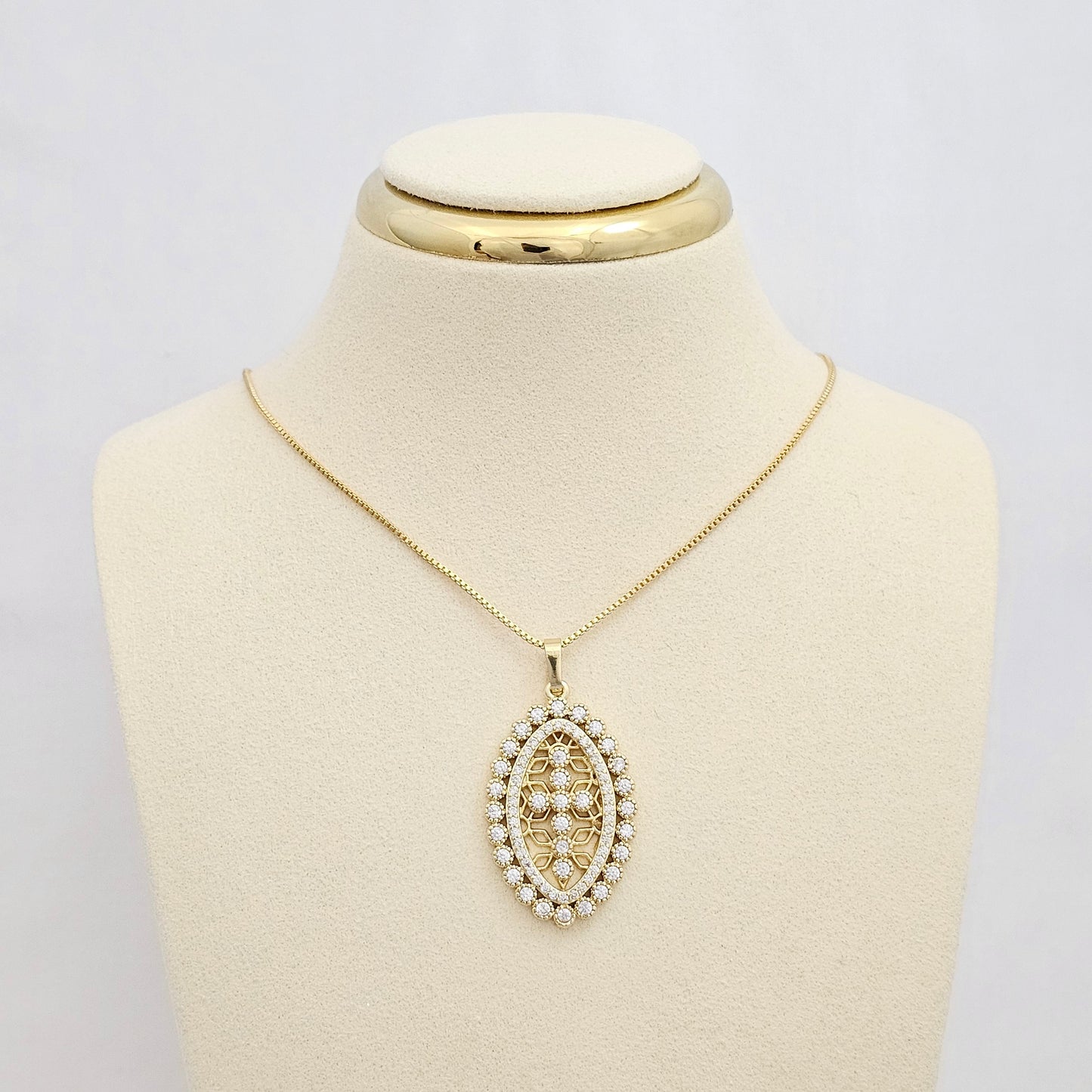CADENA VENECIANA PUNTA AGUJA DIJE CRUZ GRANDE DORADO RF K6787