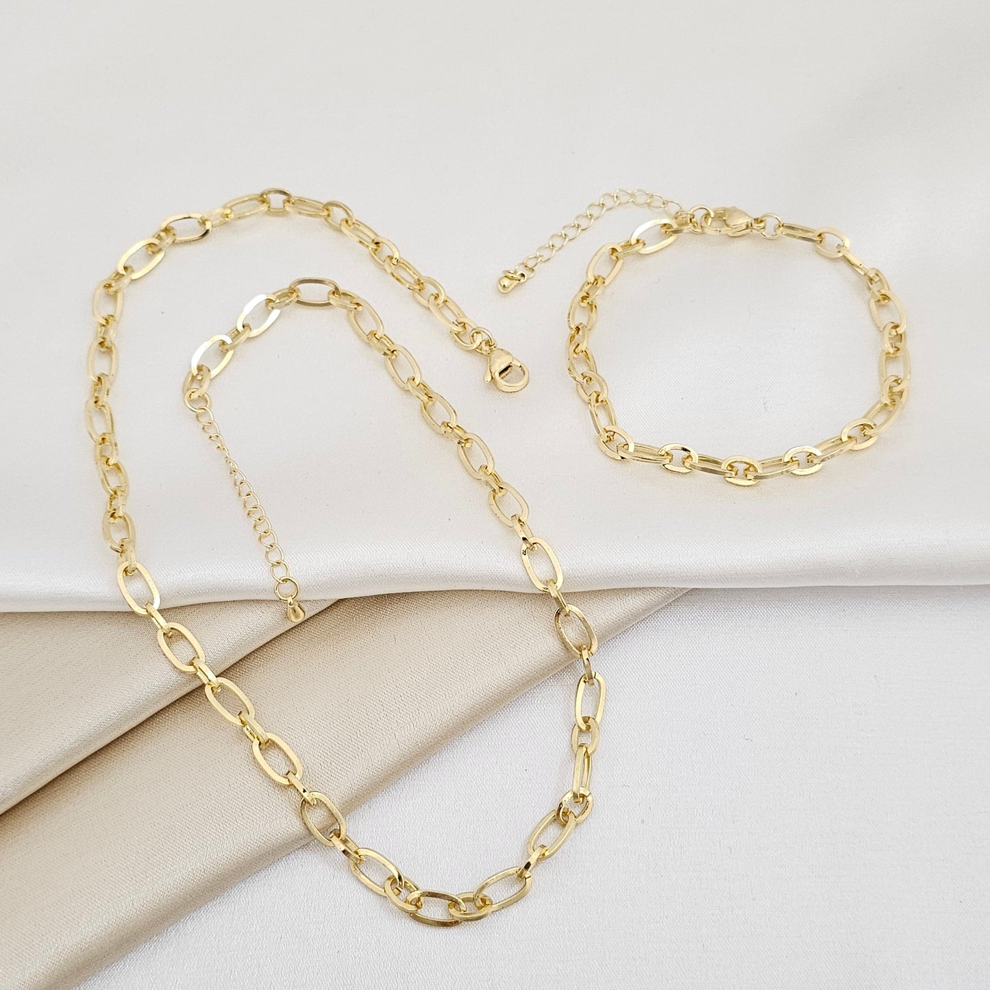 SET CADENA Y PULSERA AROS LISOS CON EXTENSOR DORADO RF K6973