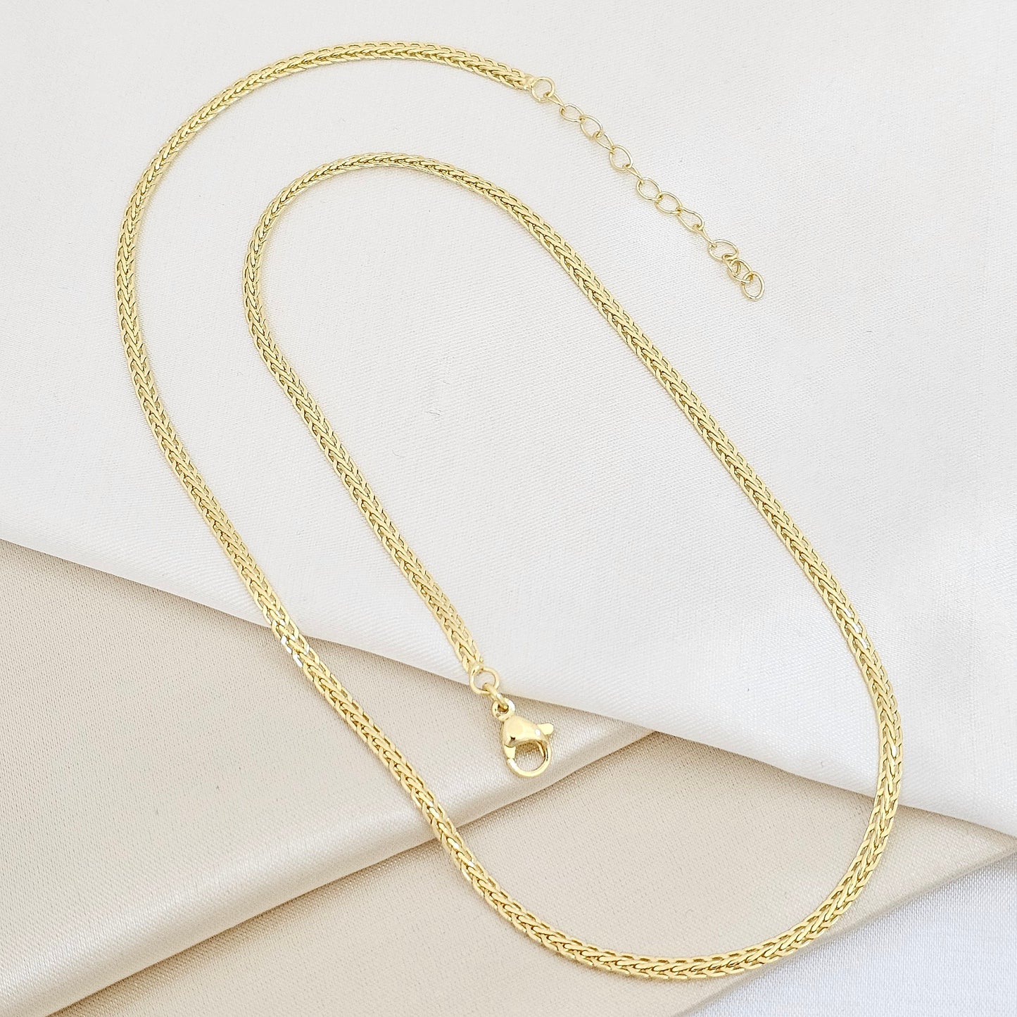 CADENA TRENZA ELEGANTE 3MM CON EXTENSOR DORADO RF K7535