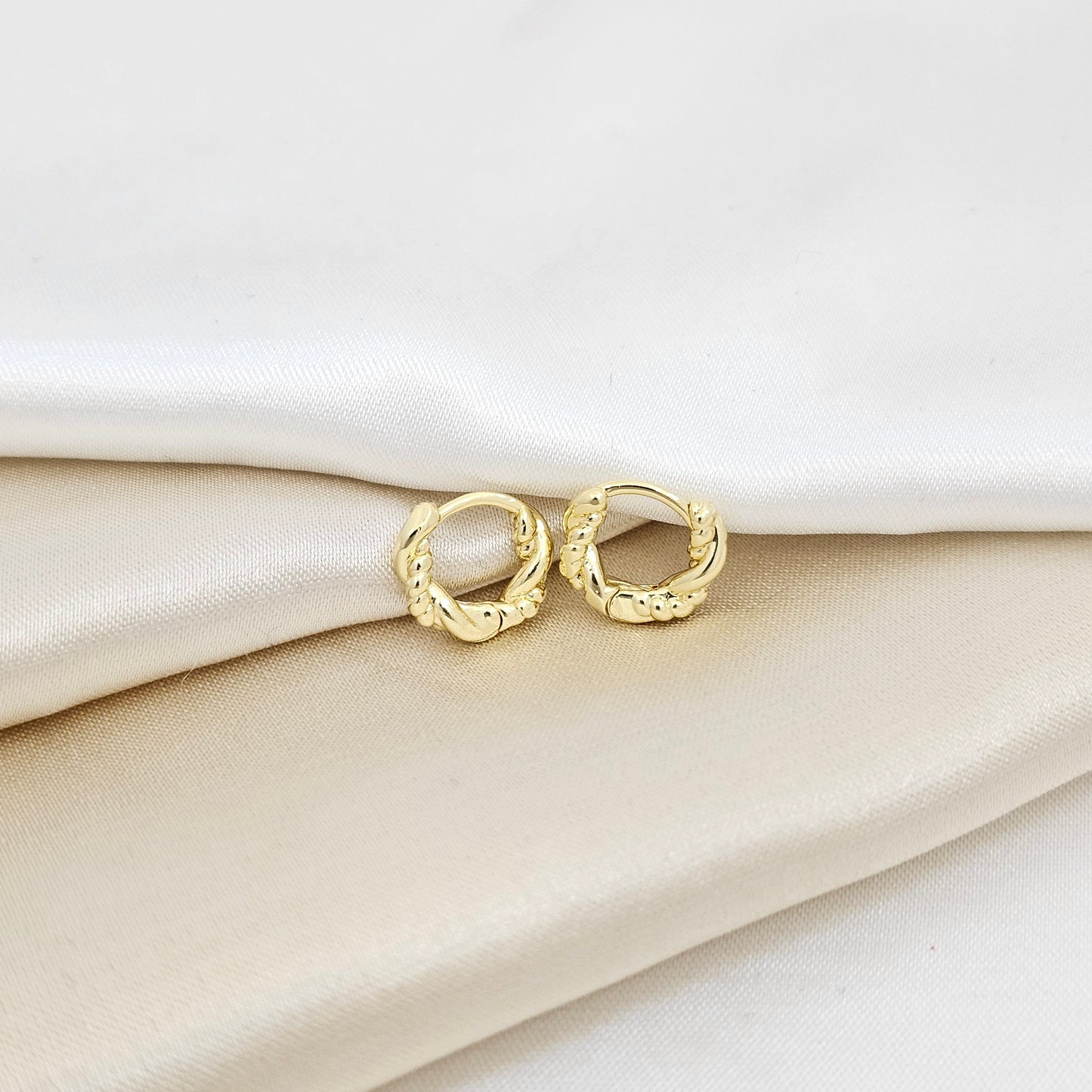 CANDONGA LISA TRENZADA 12MM DORADO RF K7068