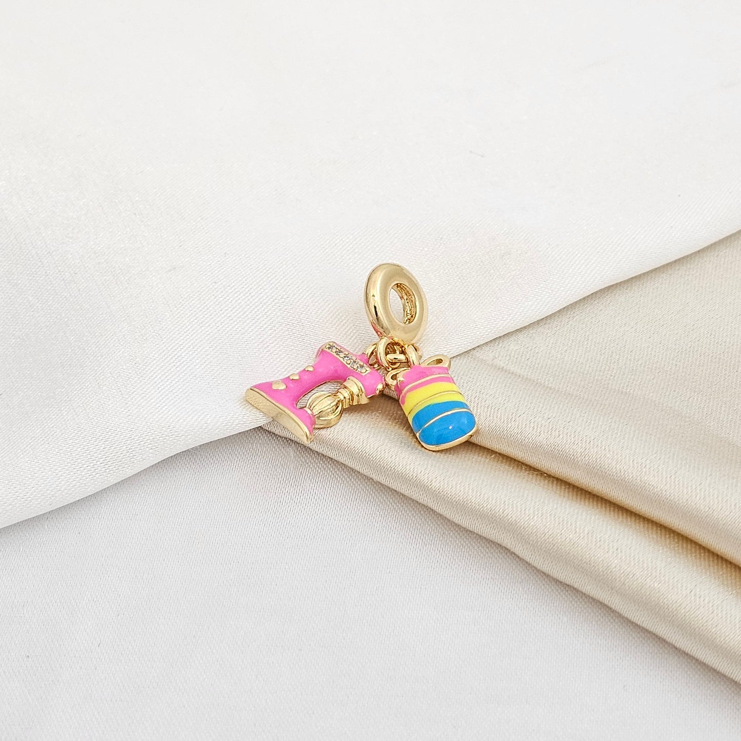 CHARM BATIDORA ROSA Y POSTRE RF K5289