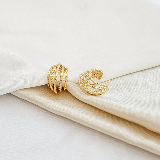 EARCUFF CINCO LINEAS TRENZADAS DORADO RF K4859