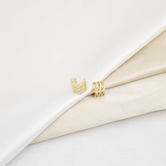EARCUFF TRES CIRCONES REDONDOS DORADO RF K6006