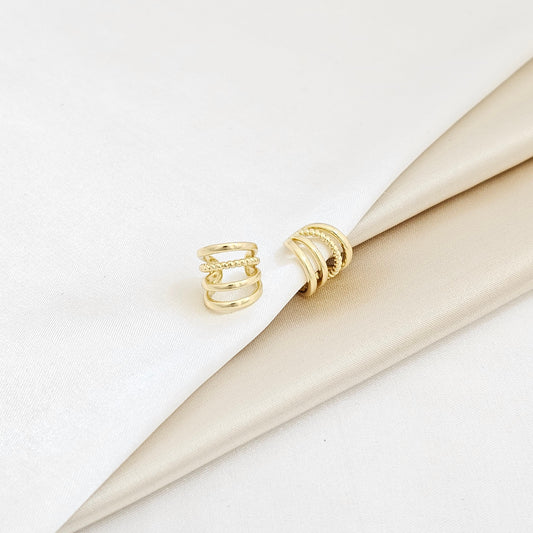 EARCUFF CUATRO LINEAS LISAS Y RAYADA DORADO RF K6174