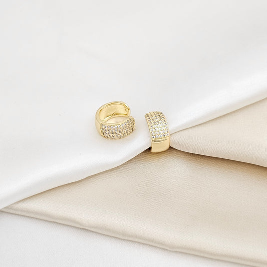 EARCUFF PEQUEÑO LISO Y CON CIRCONES DORADO RF K6335