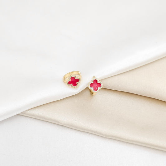 EARCUFF DORADO TREBOL ROJO CON CIRCONES RF K6337