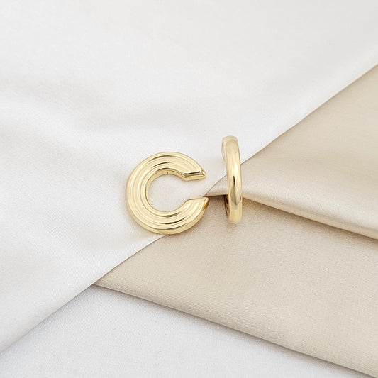 EARCUFF GRANDE LINEAS DORADO RF K6772