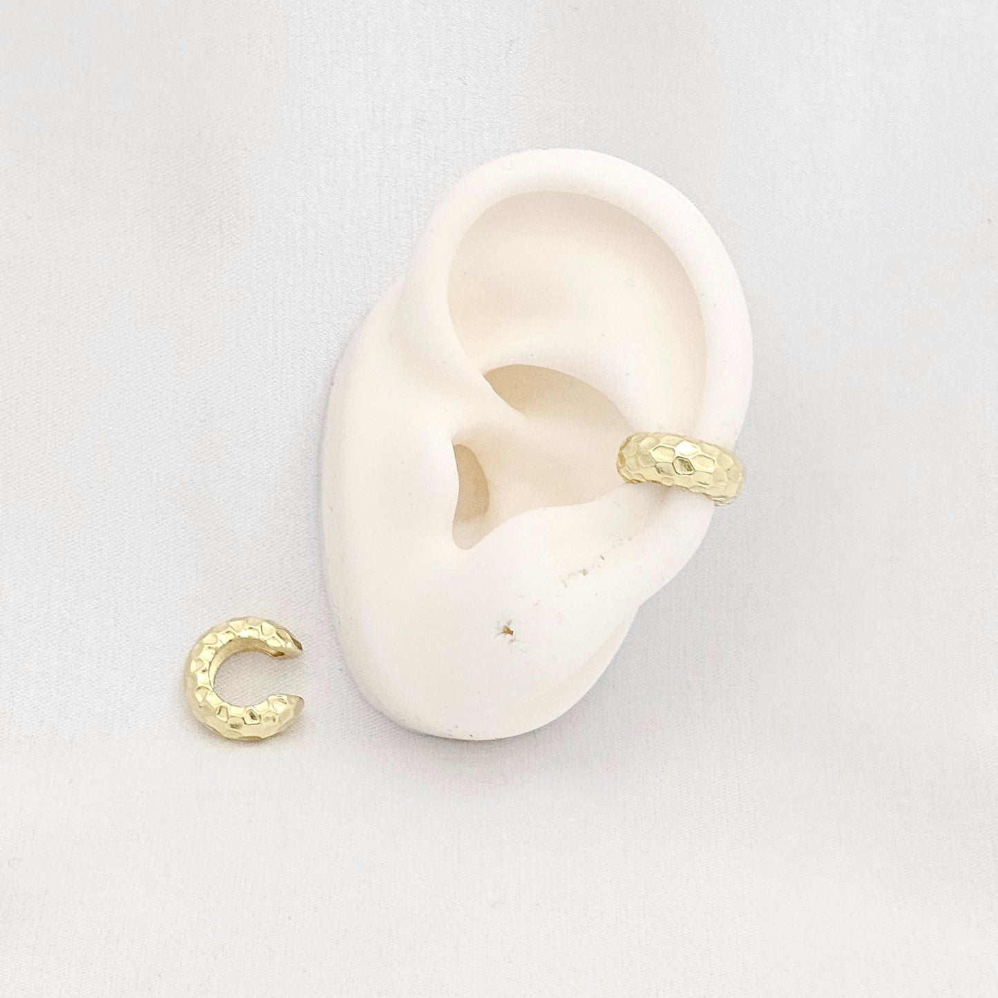 EARCUFF PEQUEÑO SERPIENTE DORADO RF K6895