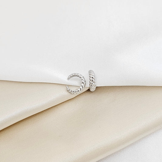 EARCUFF LAZO LISO PLATEADO RF K7239