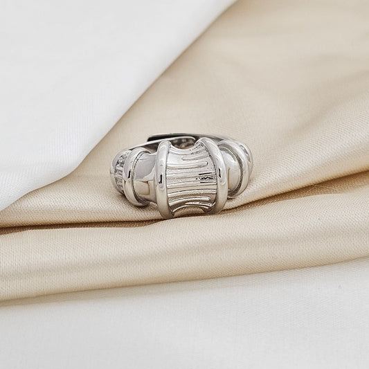 ANILLO LISO LINEAS PLATEADO RF K7627