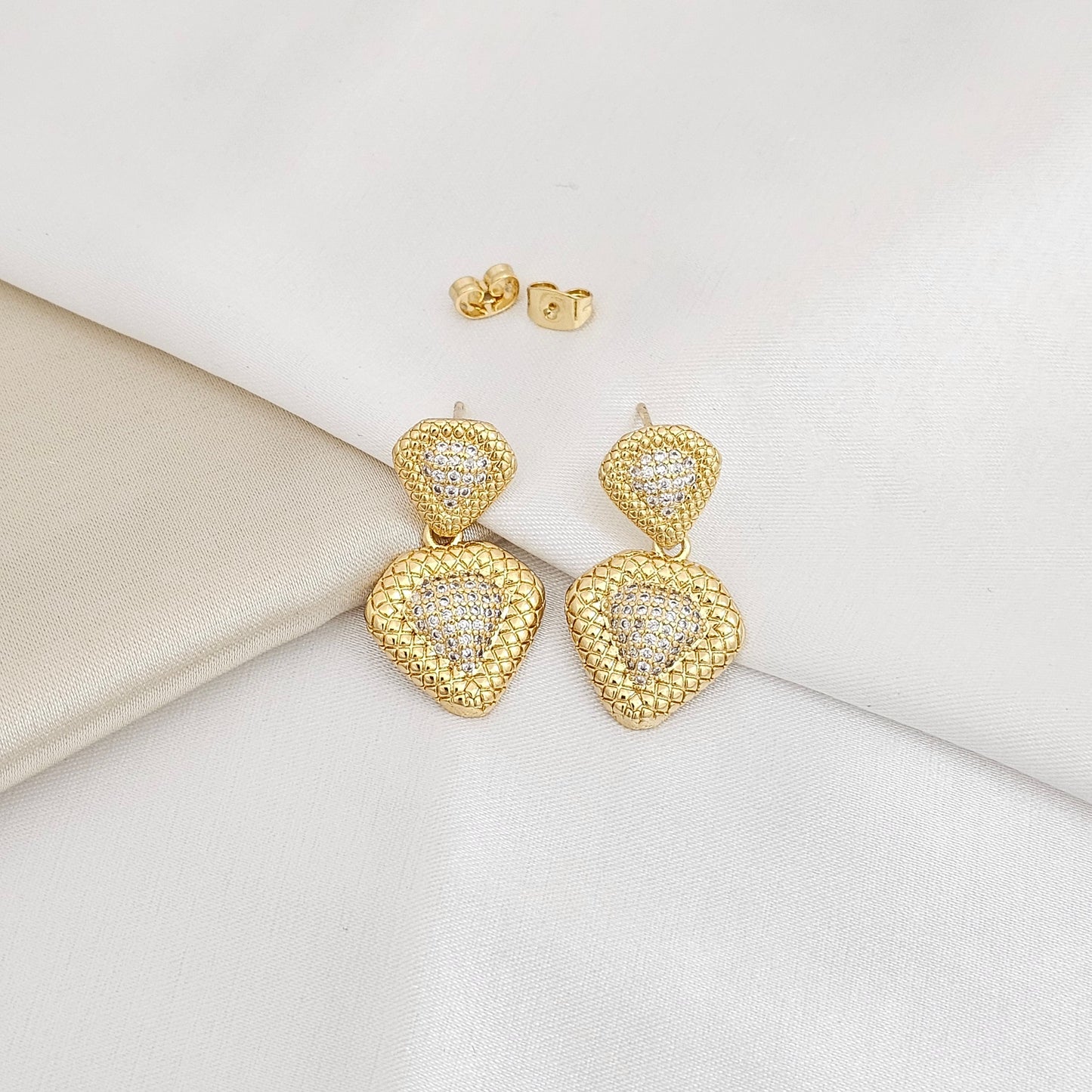 TOPO DOBLE CORAZON COLGANTE CIRCONES DORADO RF K5531