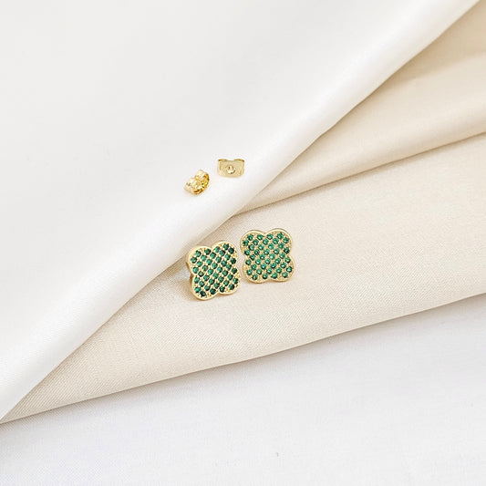 TOPO TREBOL MEDIANO VERDE CON CIRCONES DORADO RF K6075
