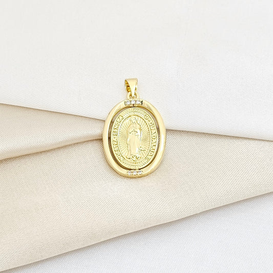 DIJE VIRGEN DE GUADALUPE DORADO CON CIRCONES RF K5943