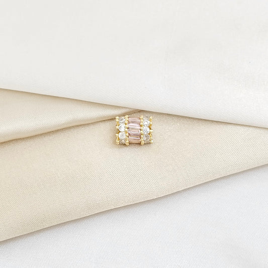 CHARM SEPERADOR CIRCONES ROSA Y CRISTAL DORADO RF K5996