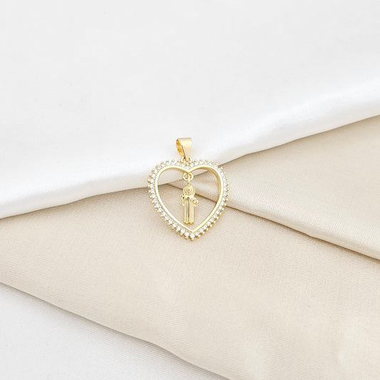 DIJE CORAZON CIRCONIAS CON SAN BENITO DORADO RF K6468