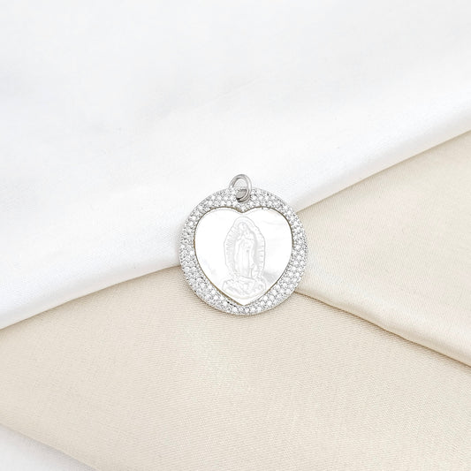 DIJE PLATEADO CORAZON Y VIRGEN DE NACAR RF K6572