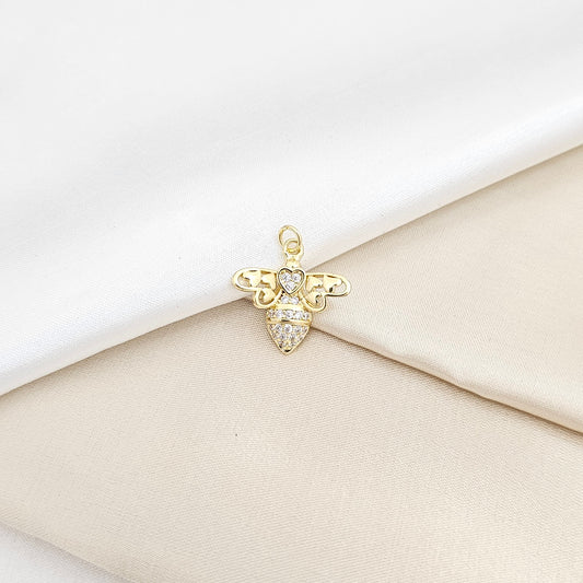 DIJE ABEJA CON CORAZONES Y CIRCONES DORADO RF K6580