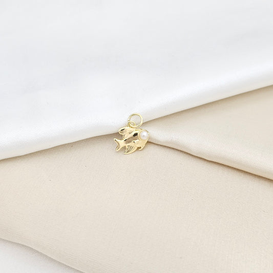 DIJE MINI PEZ DORADO CON PERLAS RF K6677