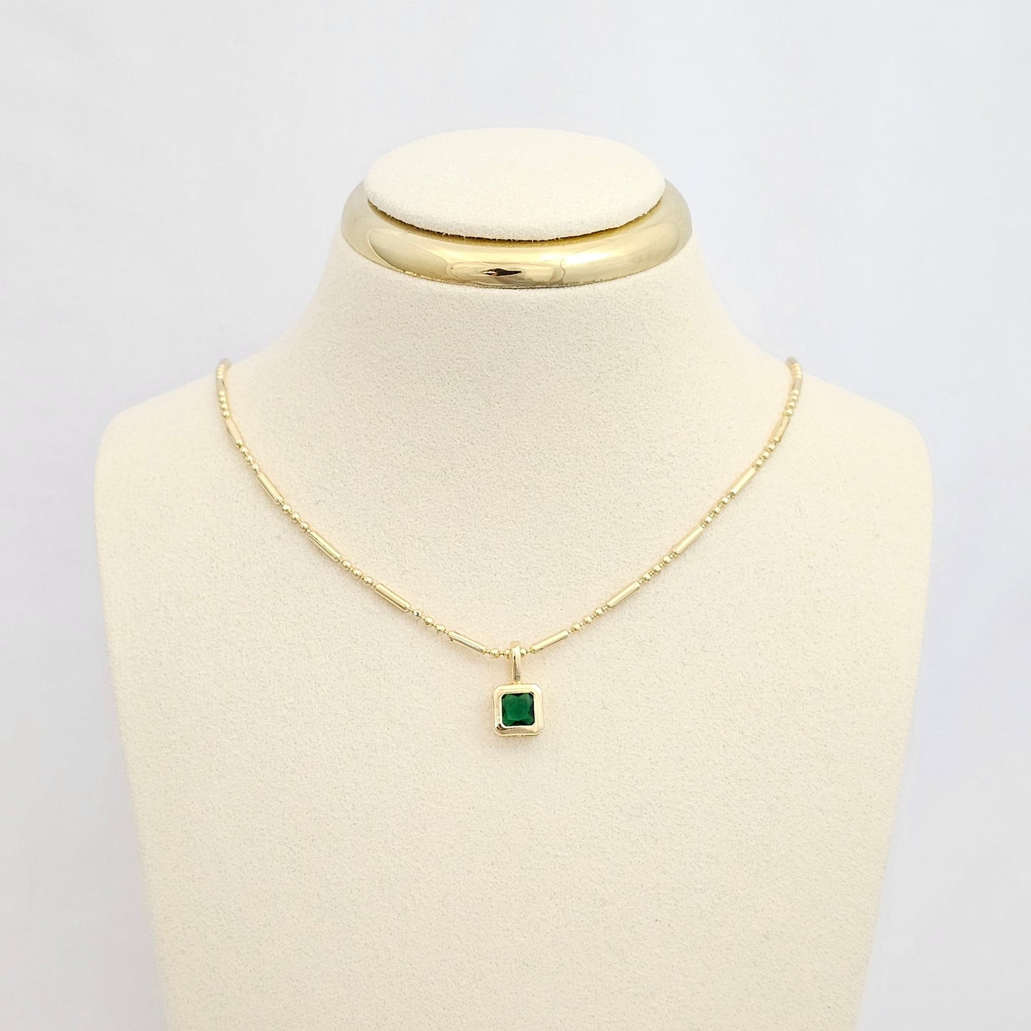 DIJE DORADO CIRCON CUADRADO VERDE RF K6715