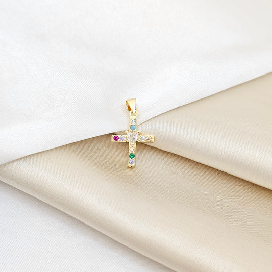 DIJE CRUZ DORADO Y CORAZON CIRCONES DE COLORES RF K6789