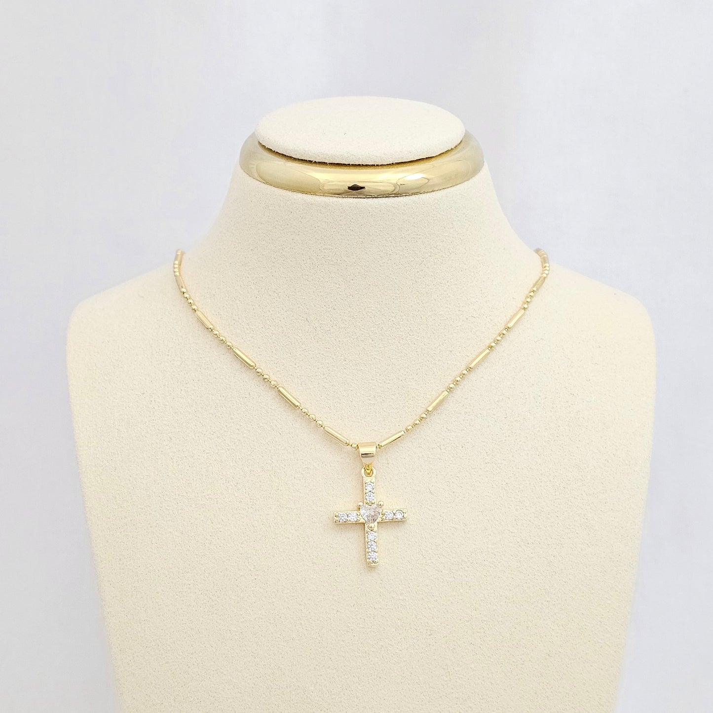 DIJE CRUZ DORADO Y CORAZON CIRCONES CRISTAL RF K6794