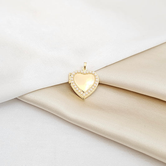 DIJE CORAZON RELICARIO DORADO CON PERLAS RF K6815