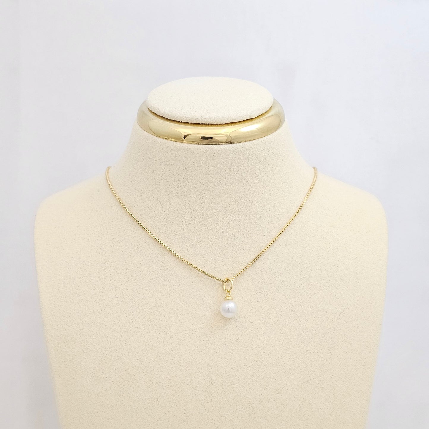 DIJE DORADO PERLA 6MM RF K7094