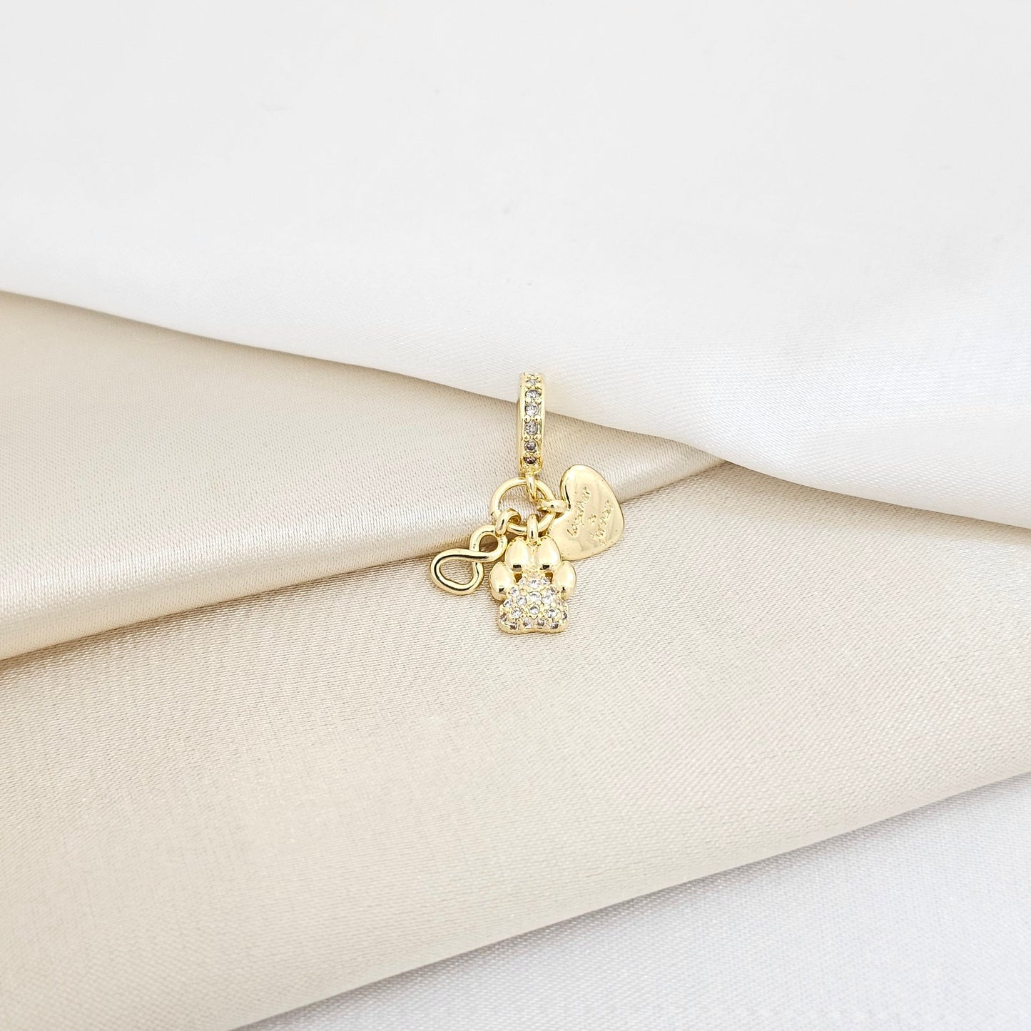 CHARM HUELLA INFINITO Y CORAZON DORADO RF K7149