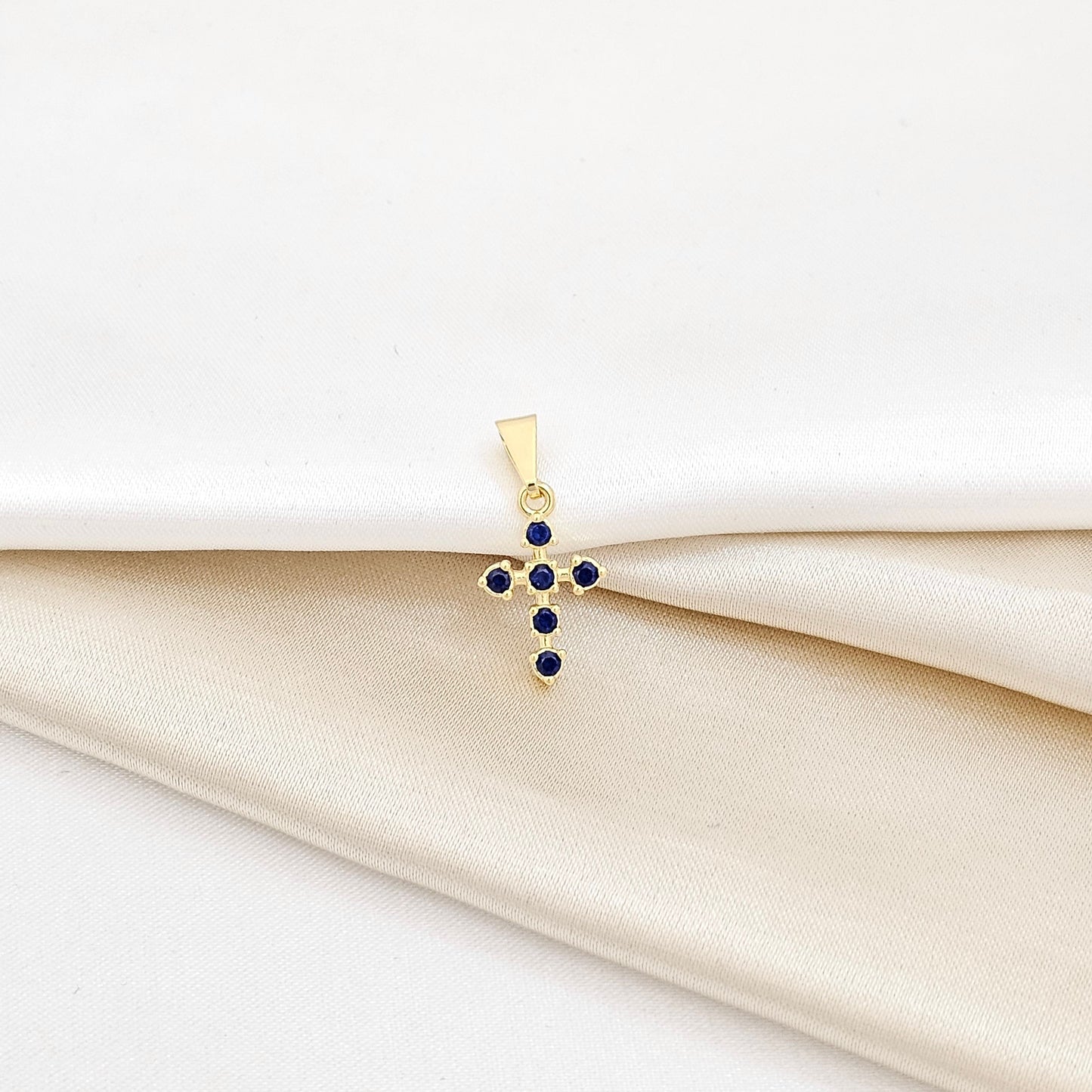 DIJE CRUZ 6 CIRCONIAS LAM 18K RF 23128-AZUL