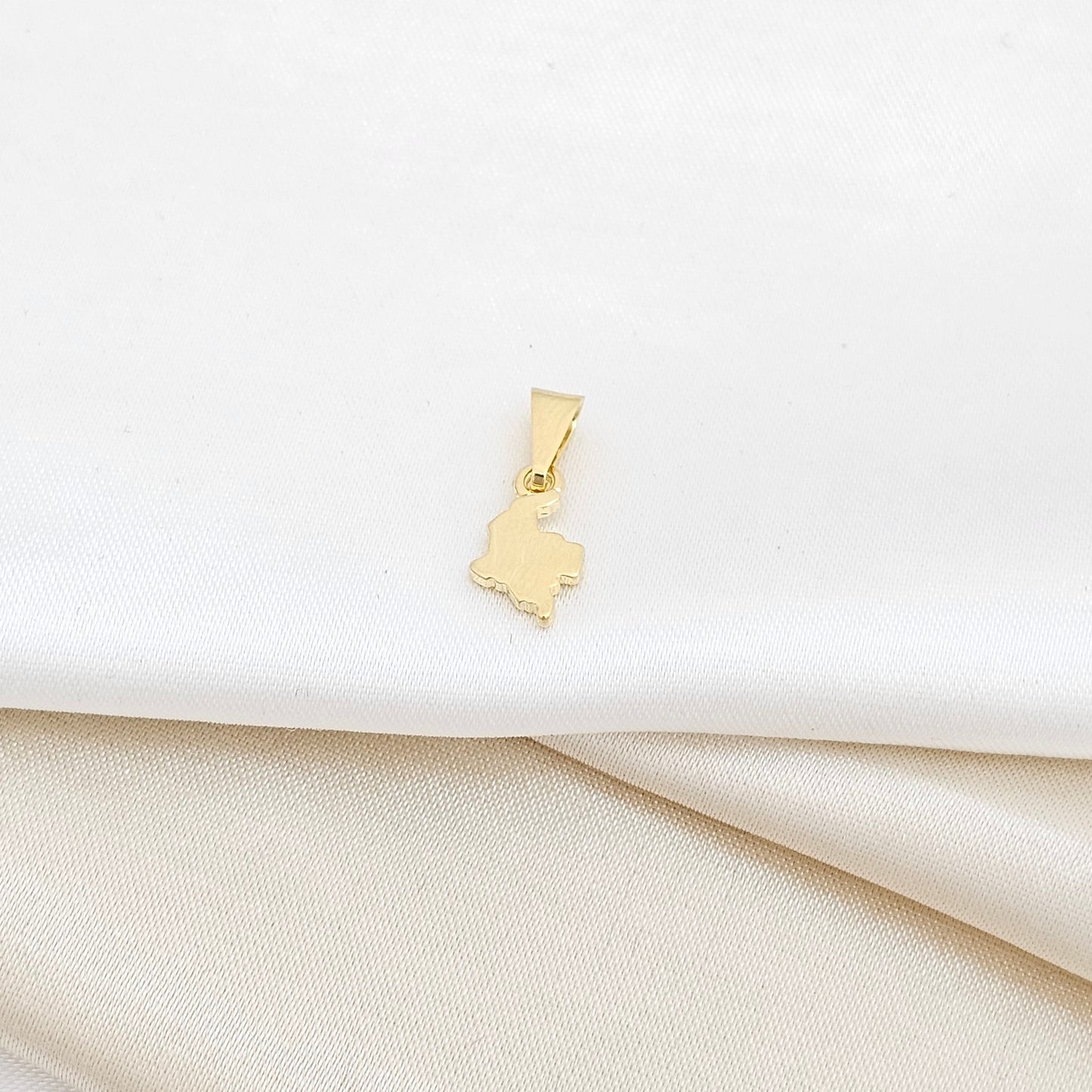 DIJE COLOMBIA LAM18K - 23204