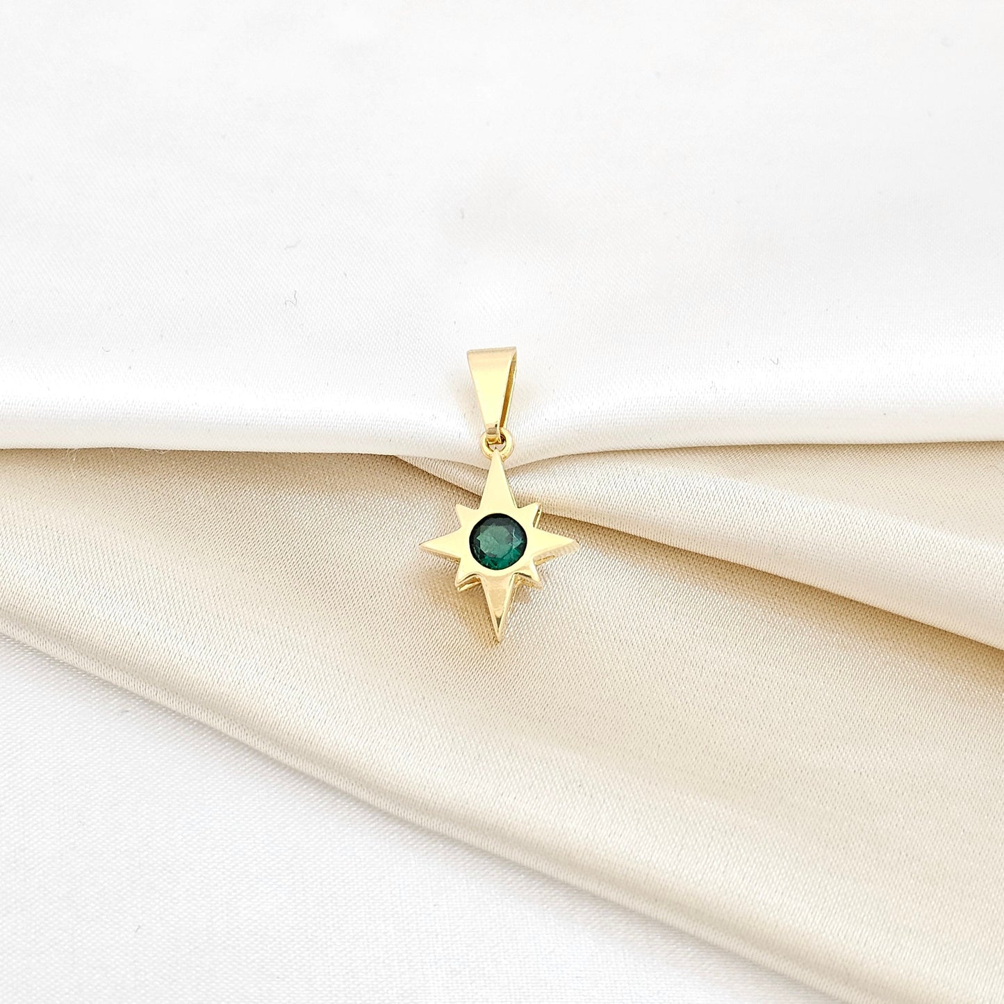 DIJE ESTRELLA CIRCONIA LAM 18K RF B/23068-Verde