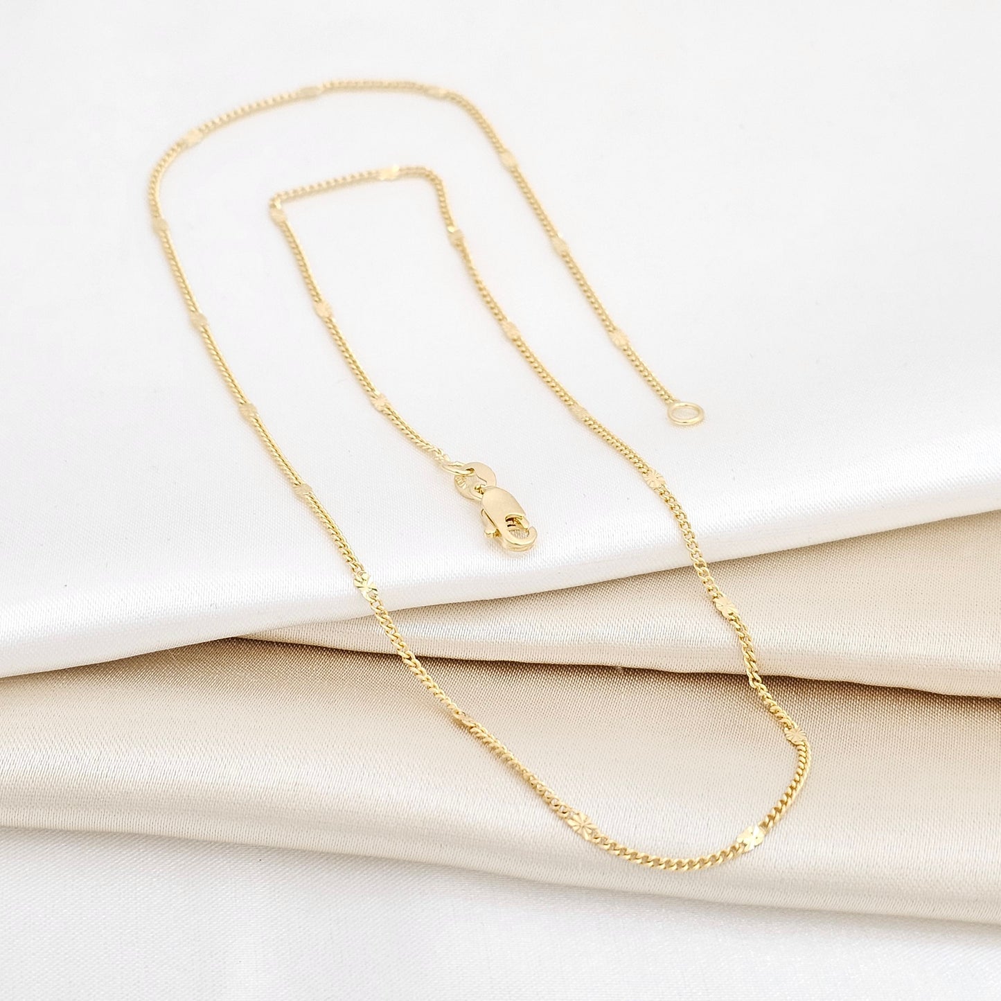 CADENA CUBANA CON DESTELLOS 45CM LAM 18K - 41411