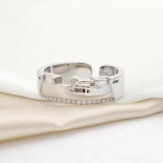 Anillo Antena Lisa Y Circones Plateado Rf K7629