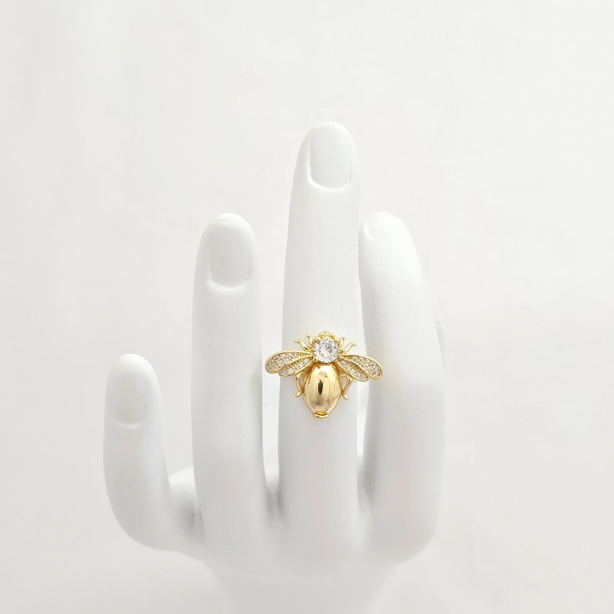 Anillo Avispa Dorado Con Circon Redondo Rf K6996