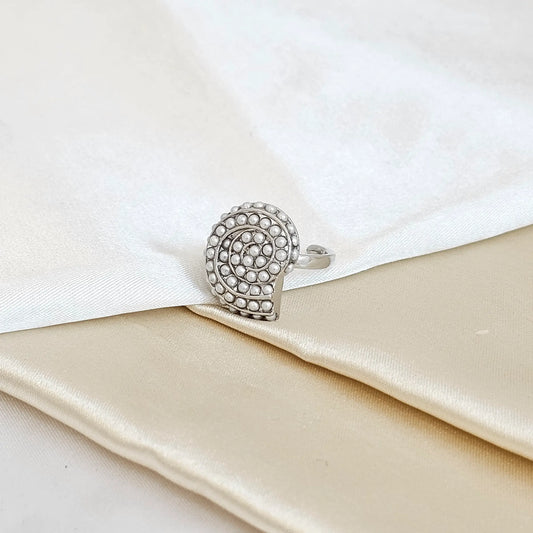 Anillo Caracol Con Perlas Plateado Rf K4434